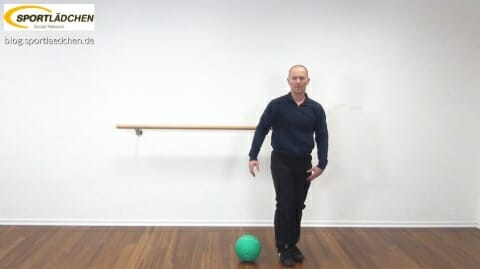 medizinball-core-fitness-step-und-squat-3